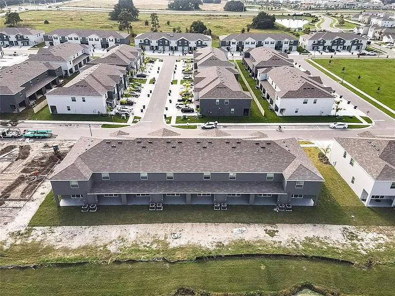 34293 Sorrel Mint Dr — Photo 37