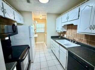 2109 Epworth Dr NE APT F, Huntsville, AL 35811