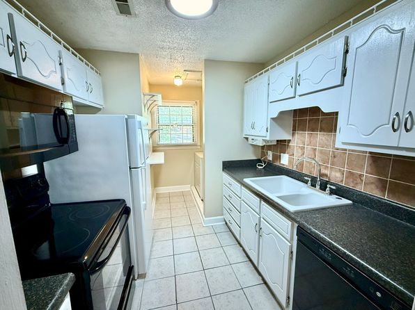 2109 Epworth Dr NE APT F