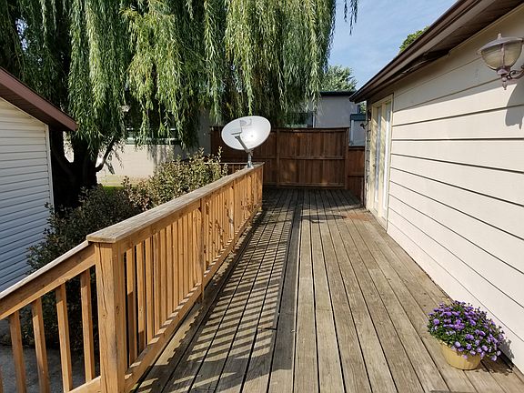 5th image of 142 Youlon St S