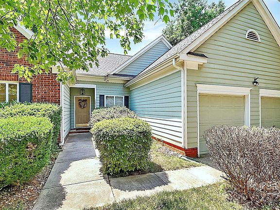 3rd image of 7030 Scuppernong Ct