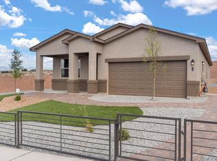 82 Tome Vista Dr, Los Lunas, NM 87031