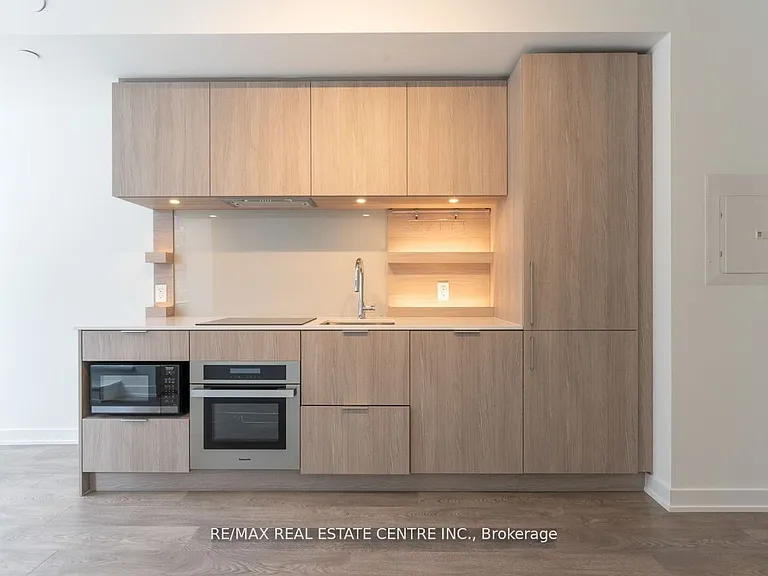 28 Ann St #616 — Photo 3