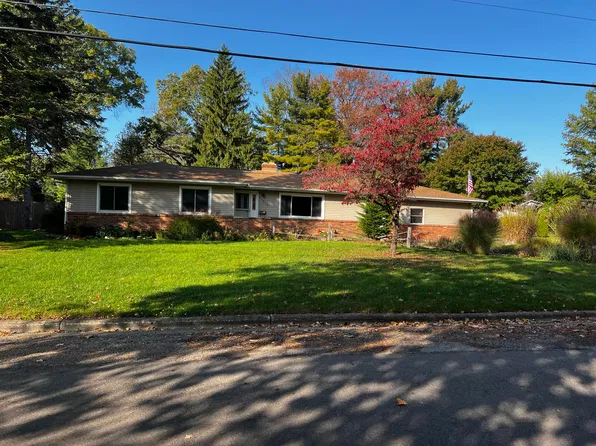 630 Gilbert St, Jackson, MI 49202