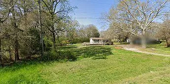 2 bed, 1.0 bath, $1,450 — Photo 1