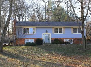 51 Bloomer Rd, Mahopac, NY 10541