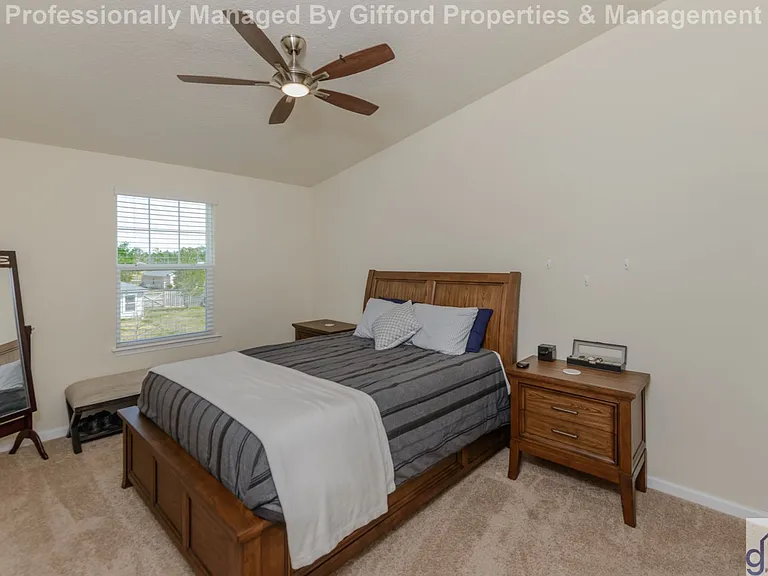 817 Golden Lake Loop — Photo 7