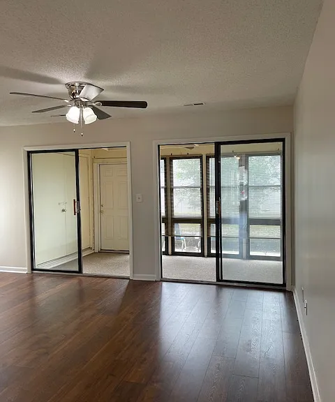 510 Fairwood Lakes Dr #11A — Photo 4
