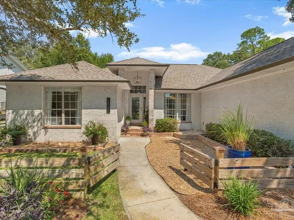 5801 Red Cedar St, Perdido Key, FL 32507