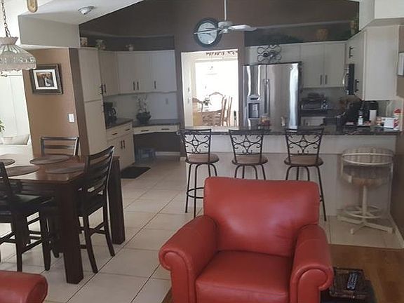 3rd image of 8220 Millwood Dr