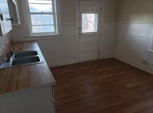 802 S 11th St, Saint Joseph, MO 64501