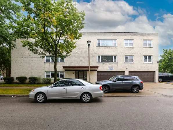 4633 Madison St APT 103, Skokie, IL 60076
