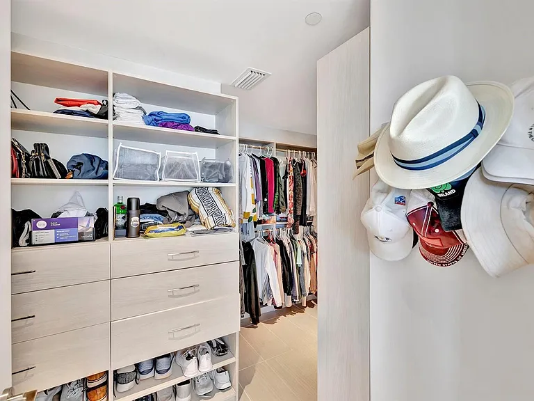 612 Bayshore Dr #301 — Photo 30