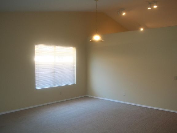 5th image of 11113 W Olive Dr