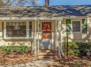 608 W 90th Ter, Kansas City, MO 64114