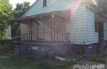 2nd image of 10121 Count Dr