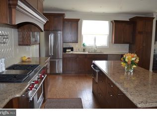 615 Magnolia Ct, Kennett Square, PA 19348