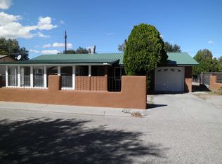 505 E Roman Dr, Espanola, NM 87532