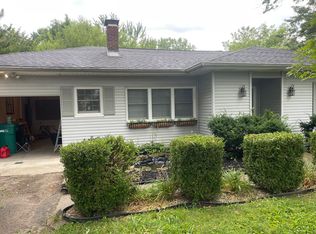 1403 E Main St, Plainfield, IN 46168