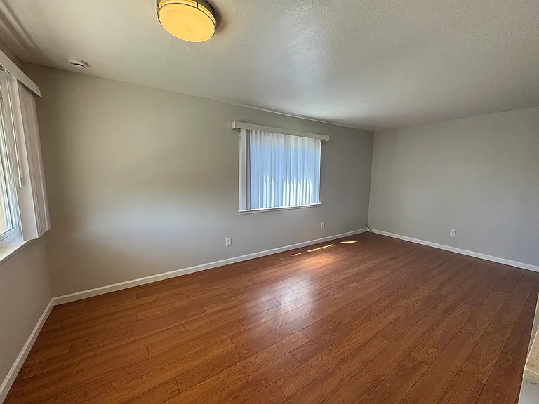 351 Hanover Ave #301 — Photo 5