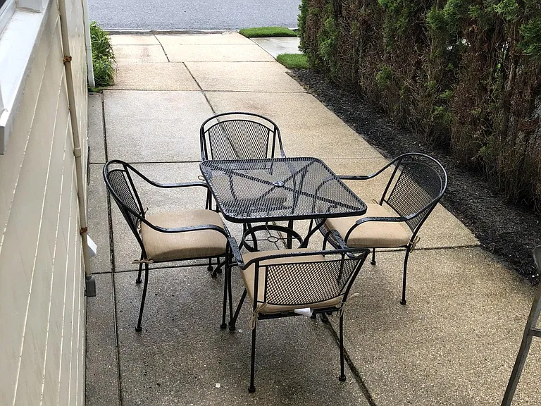 1600 Asbury Ave #A — Photo 15
