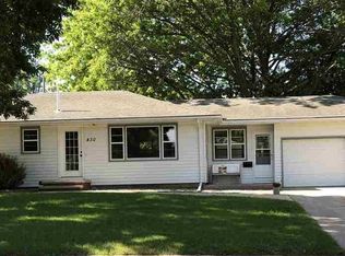 430 S Lynn Dr, Le Mars, IA 51031