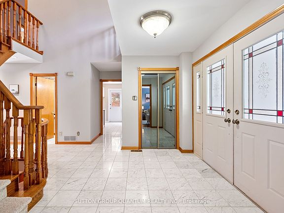 5th image of 1896 Stoneybrook Ct