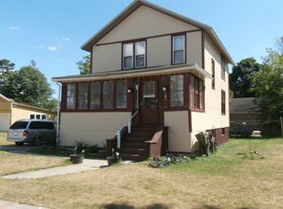 1205 Minneapolis Ave, Gladstone, MI 49837