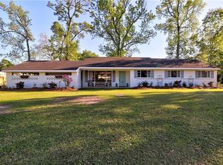 717 Julius St, Lake Charles, LA 70605