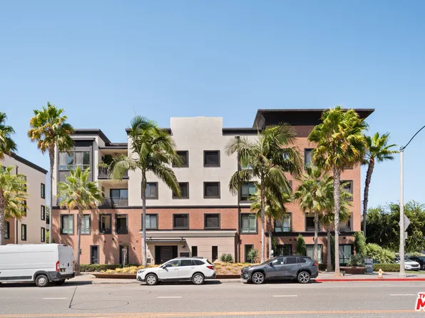 12558 W Fielding Cir APT 5, Los Angeles, CA 90094