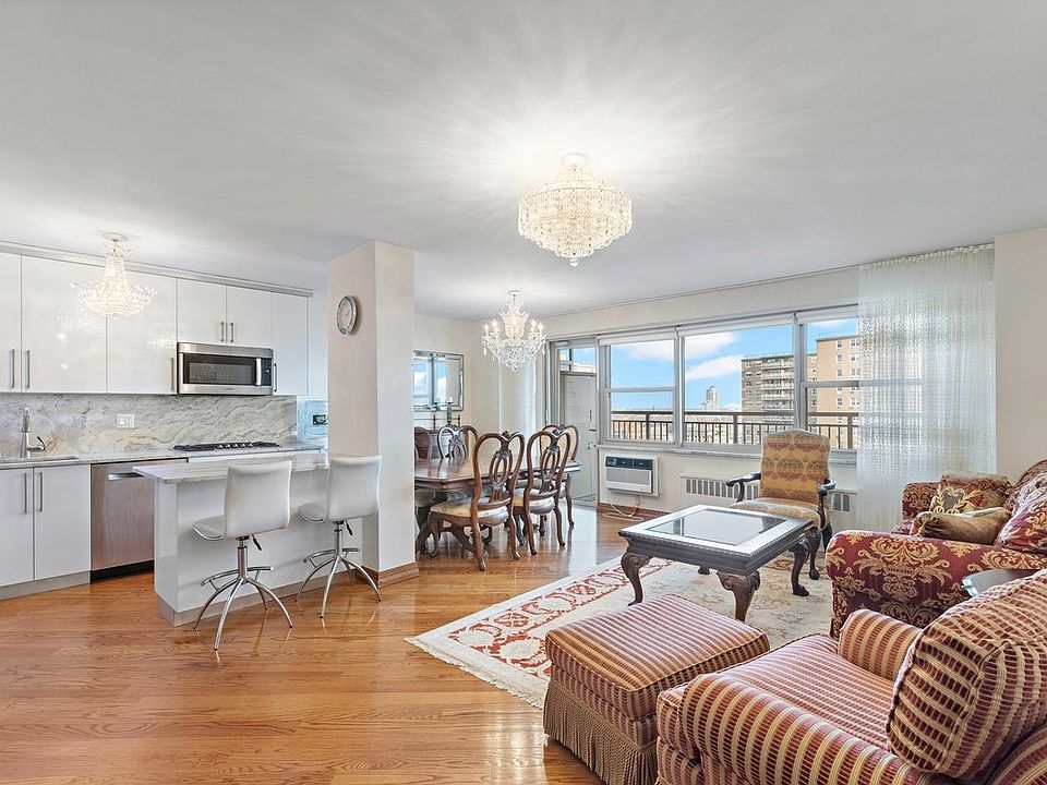 1st image of 440 Neptune Ave APT 19H