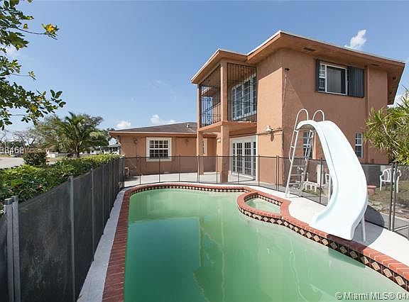 3rd image of 11400 W Golf Dr