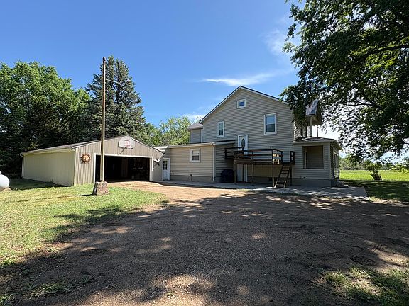 4th image of 41762 253rd St