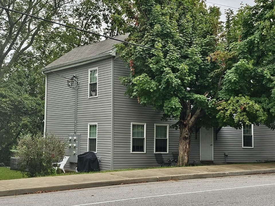 2nd image of 302 N Central Ave