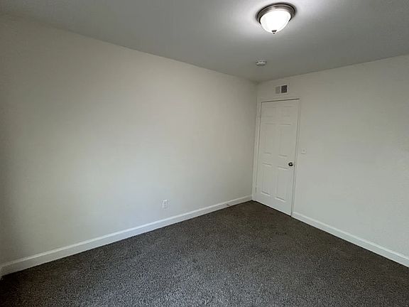 4th image of 23419 Tristin Dr