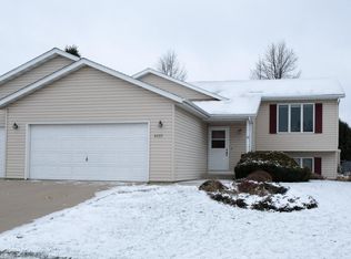 4613 3rd St NW, Rochester, MN 55901