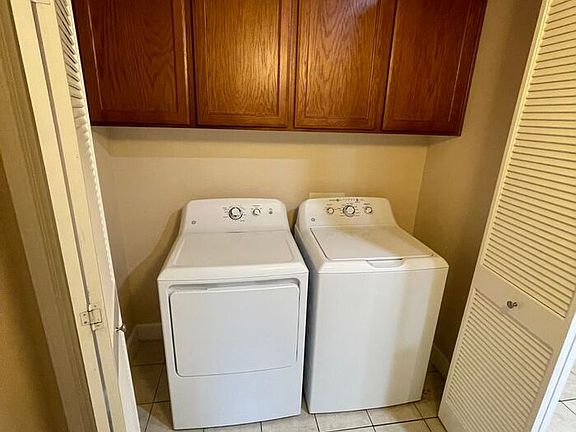5th image of 5046 Hackberry Ln Unit 105
