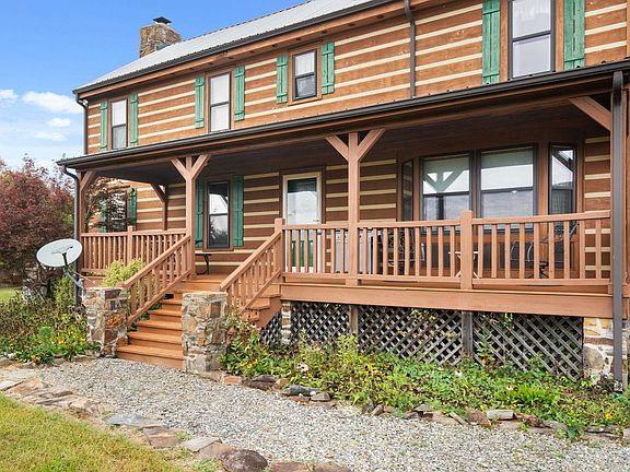 17th image of this home