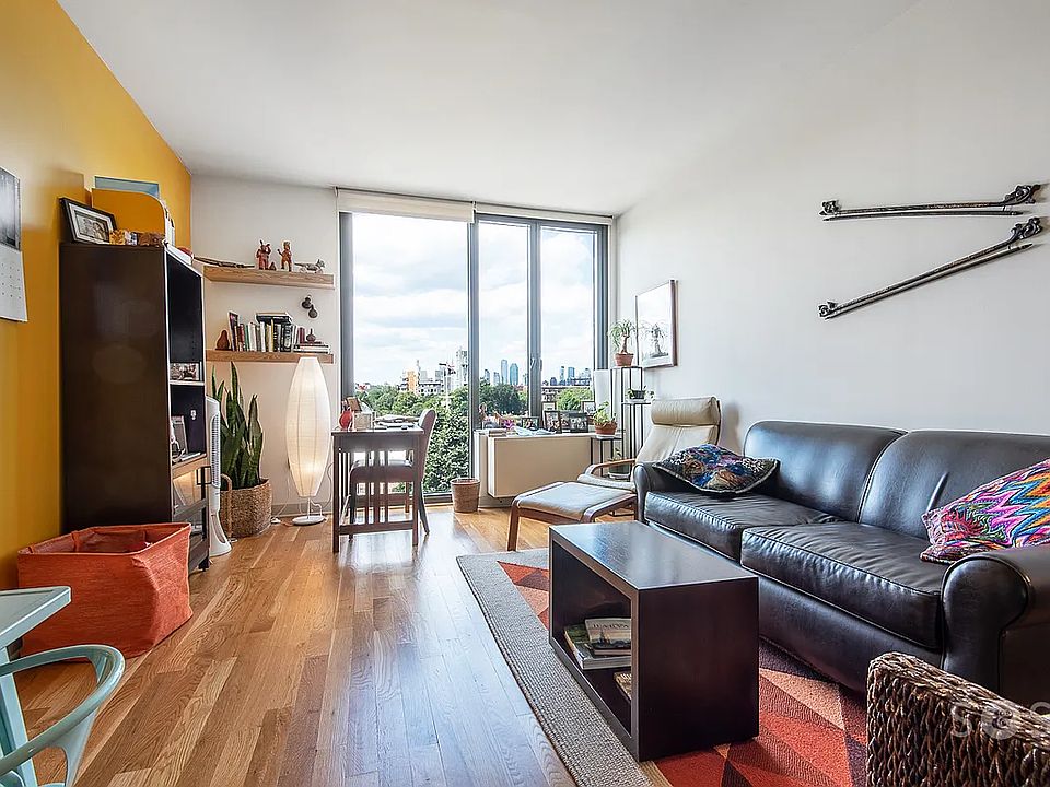1st image of 64 Bayard St APT 4B