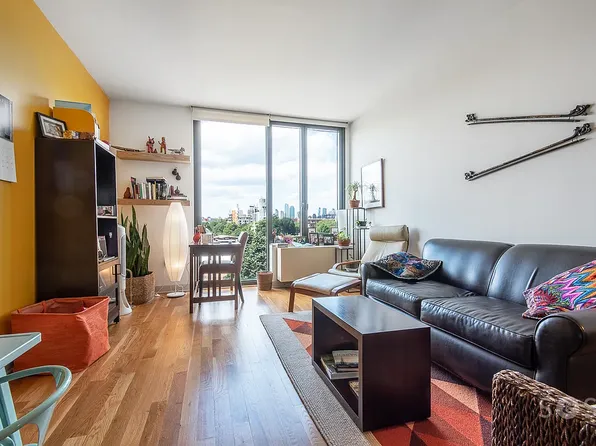 64 Bayard Street image 1 of 5