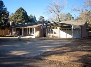 800 4th St, Farwell, TX 79325