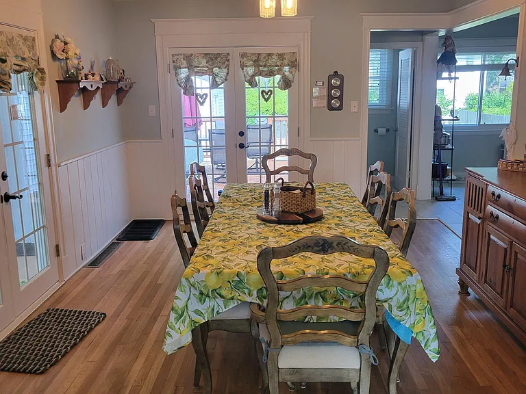 1618 Niles Ave — Photo 7