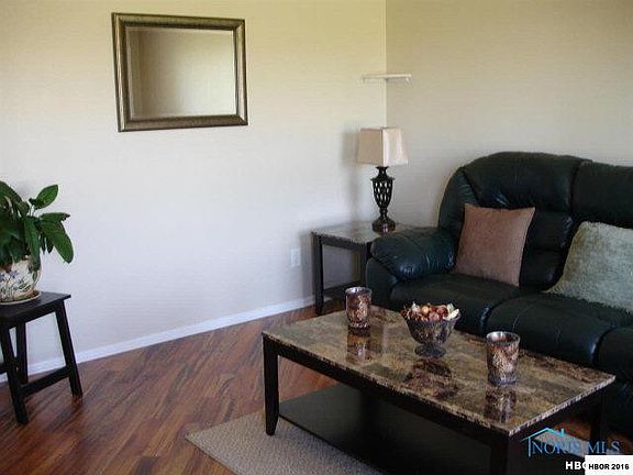 4th image of 5637 N Towne Dr #243