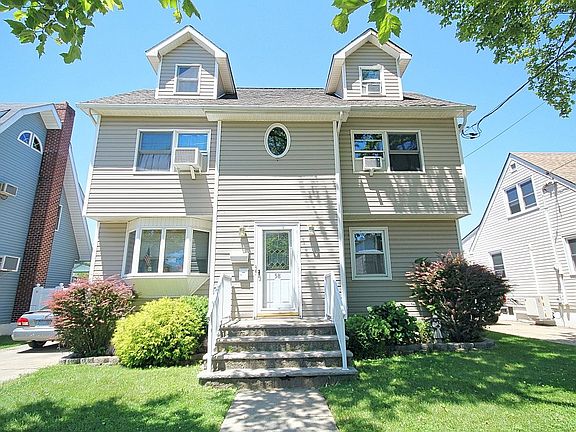 2nd image of 58 Tremont Ave