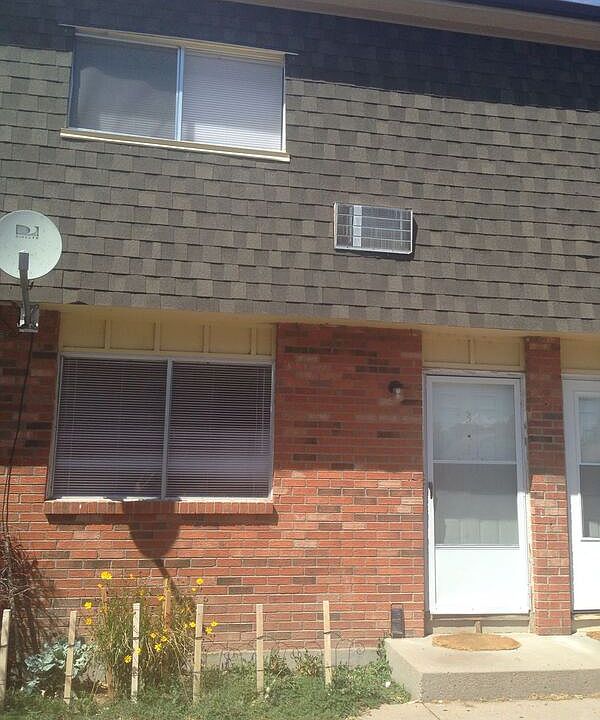 1st image of 700 37th Ave #3