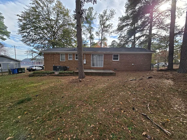 7514 Telfair Dr — Photo 11