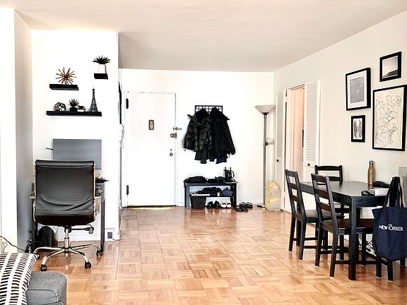 2nd image of 155 E 34th St APT 14L
