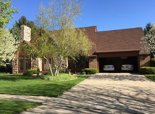 4012 Riverknoll Dr, Champaign, IL