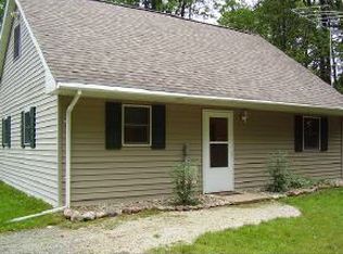 N13576 Brooks Ln, Crivitz, WI 54114