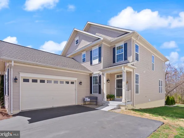 24973 Devonian Dr, Aldie, VA 20105